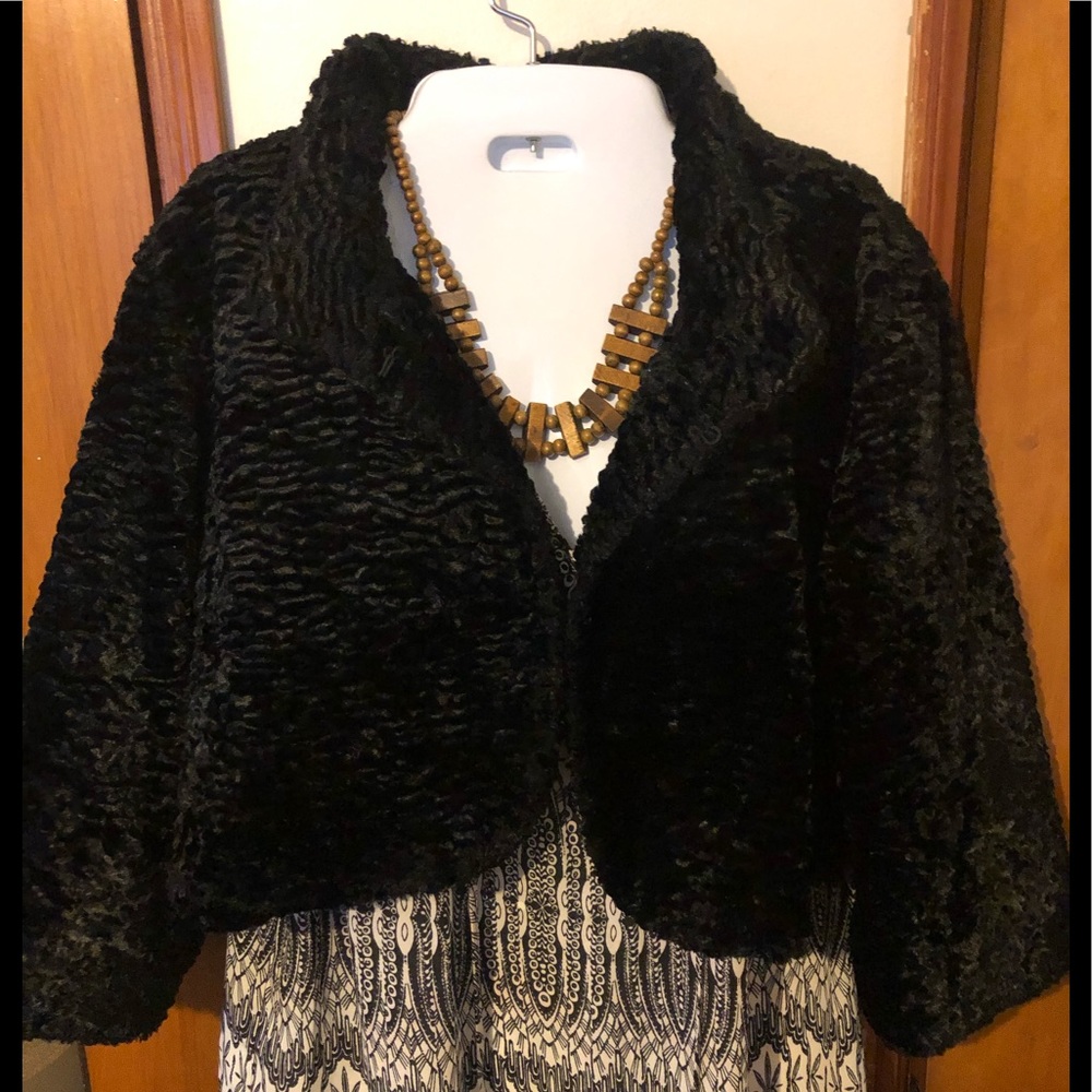 Apostrophe Crop jacket